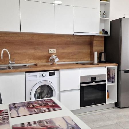 Lola Seaview Guest House. Уютный Домик В Варне Varna Exteriör bild