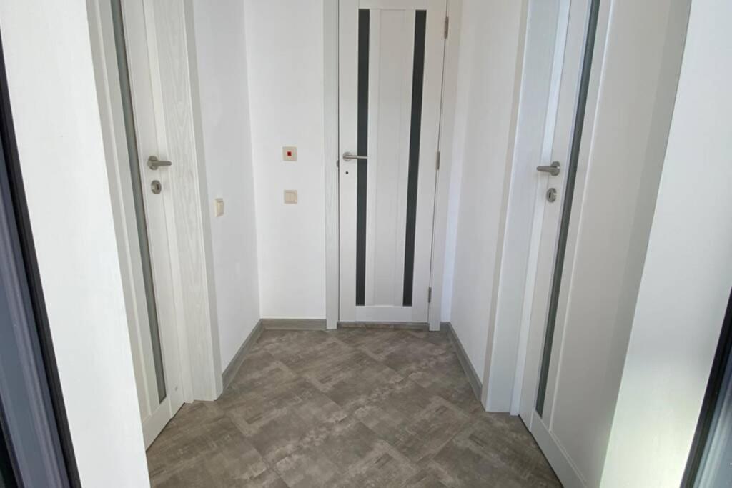 Lola Seaview Guest House. Уютный Домик В Варне Varna Exteriör bild