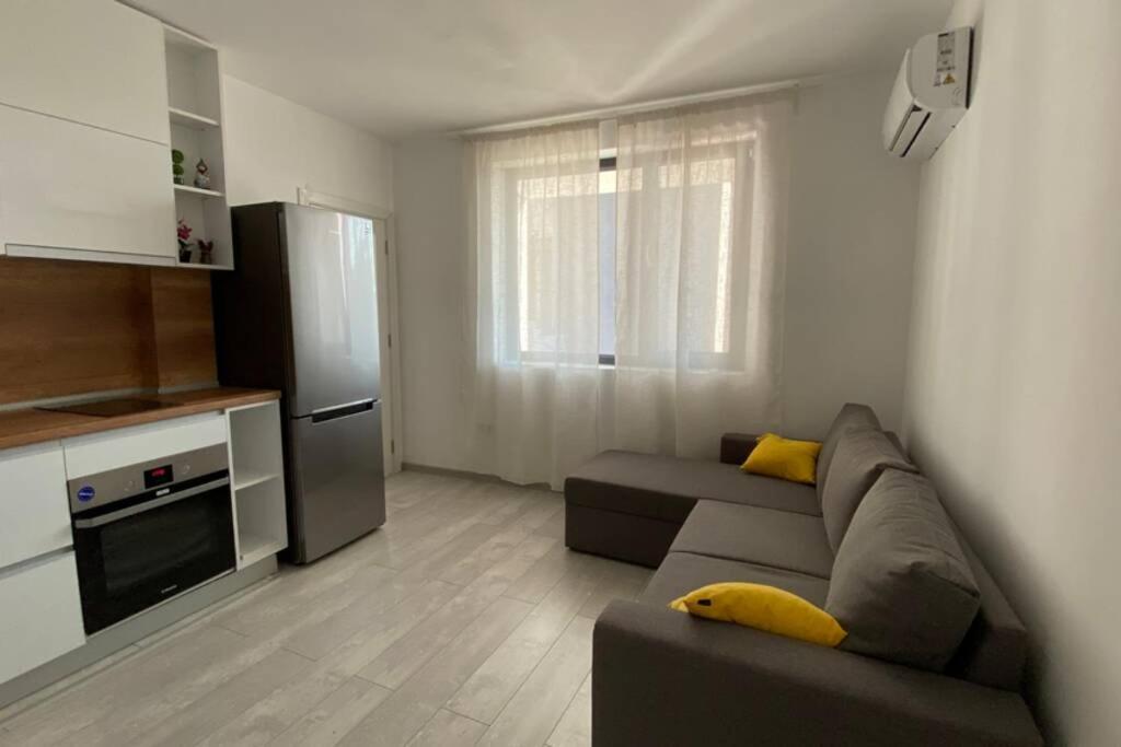 Lola Seaview Guest House. Уютный Домик В Варне Varna Exteriör bild