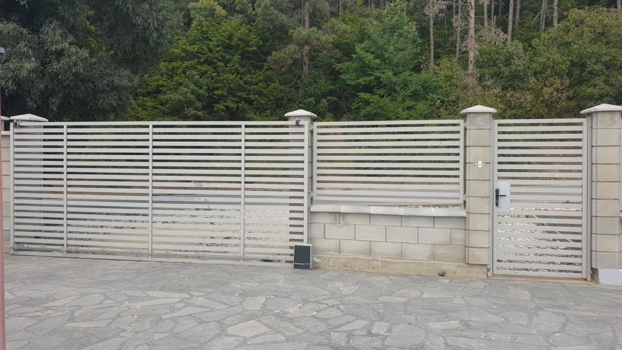 Lola Seaview Guest House. Уютный Домик В Варне Varna Exteriör bild