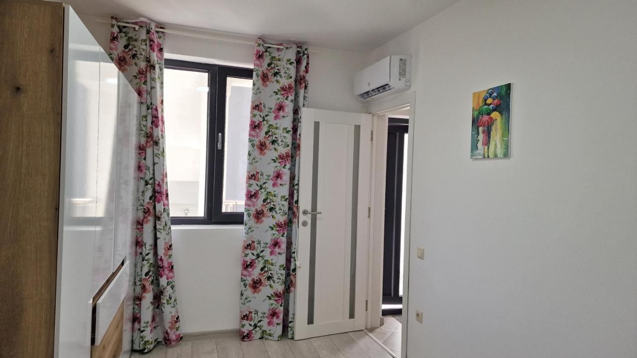 Lola Seaview Guest House. Уютный Домик В Варне Varna Exteriör bild